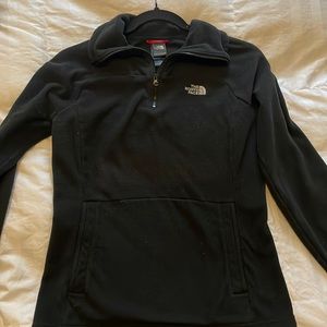 The North Face Women’s pullover with front pocket